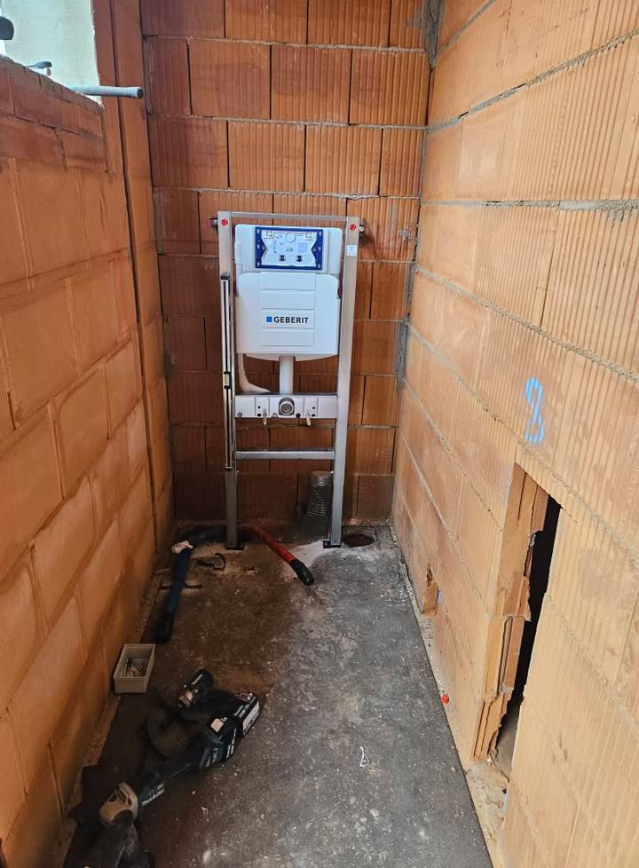 Die Rohmontage WH Pichl bei Wels wurde noch begonnen.